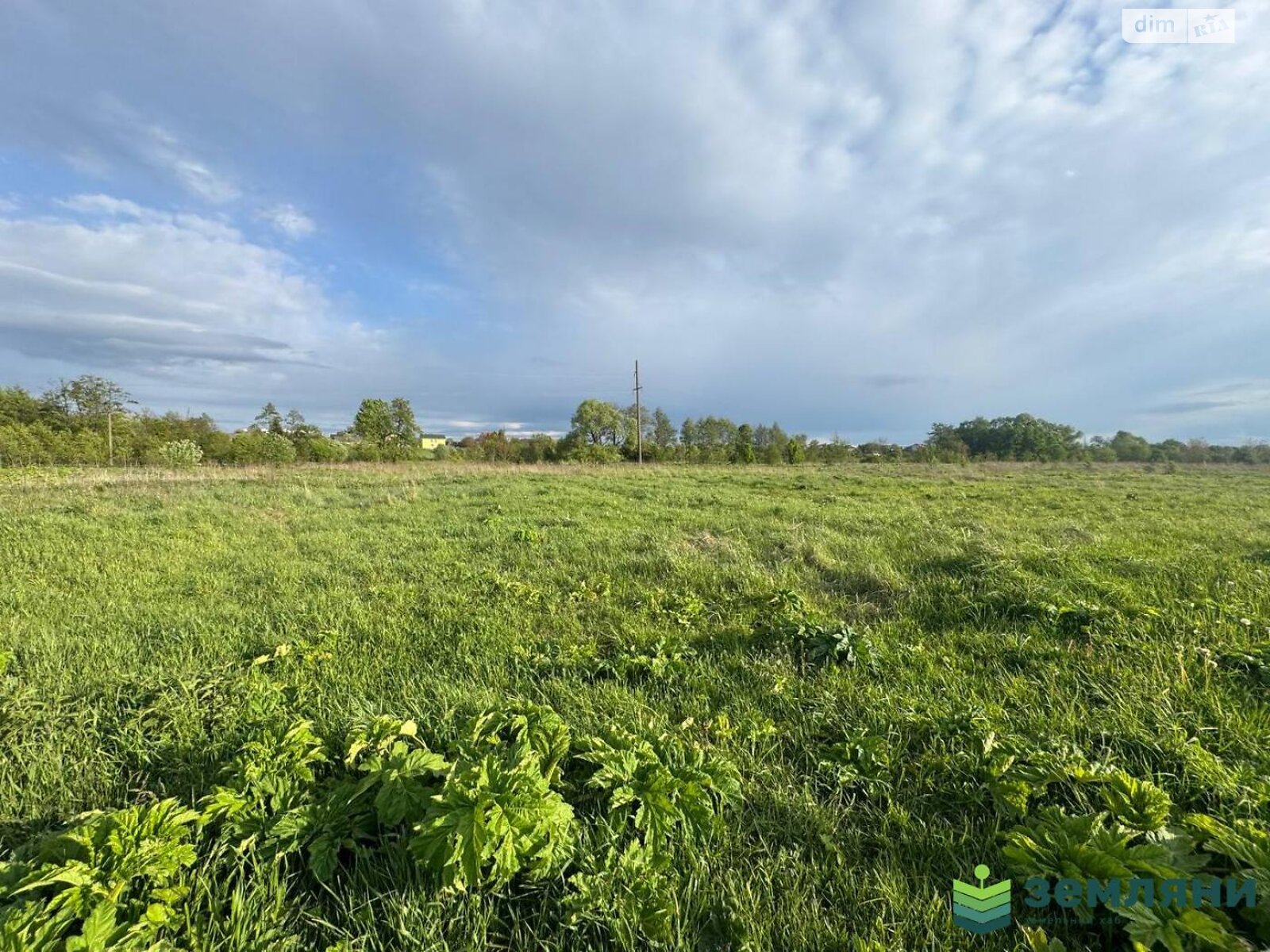 Земельна ділянка під житлову забудову в Крихівцях, площа 12.98 сотки фото 1 Земельна ділянка під житлову забудову в Крихівцях, площа 12.98 сотки фото 1