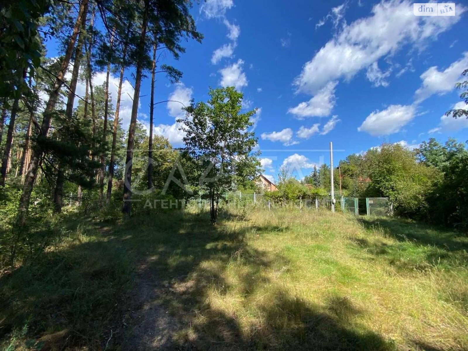 Земельный участок под жилую застройку в Лебедевке, площадь 10 соток фото 1 Земельный участок под жилую застройку в Лебедевке, площадь 10 соток фото 1