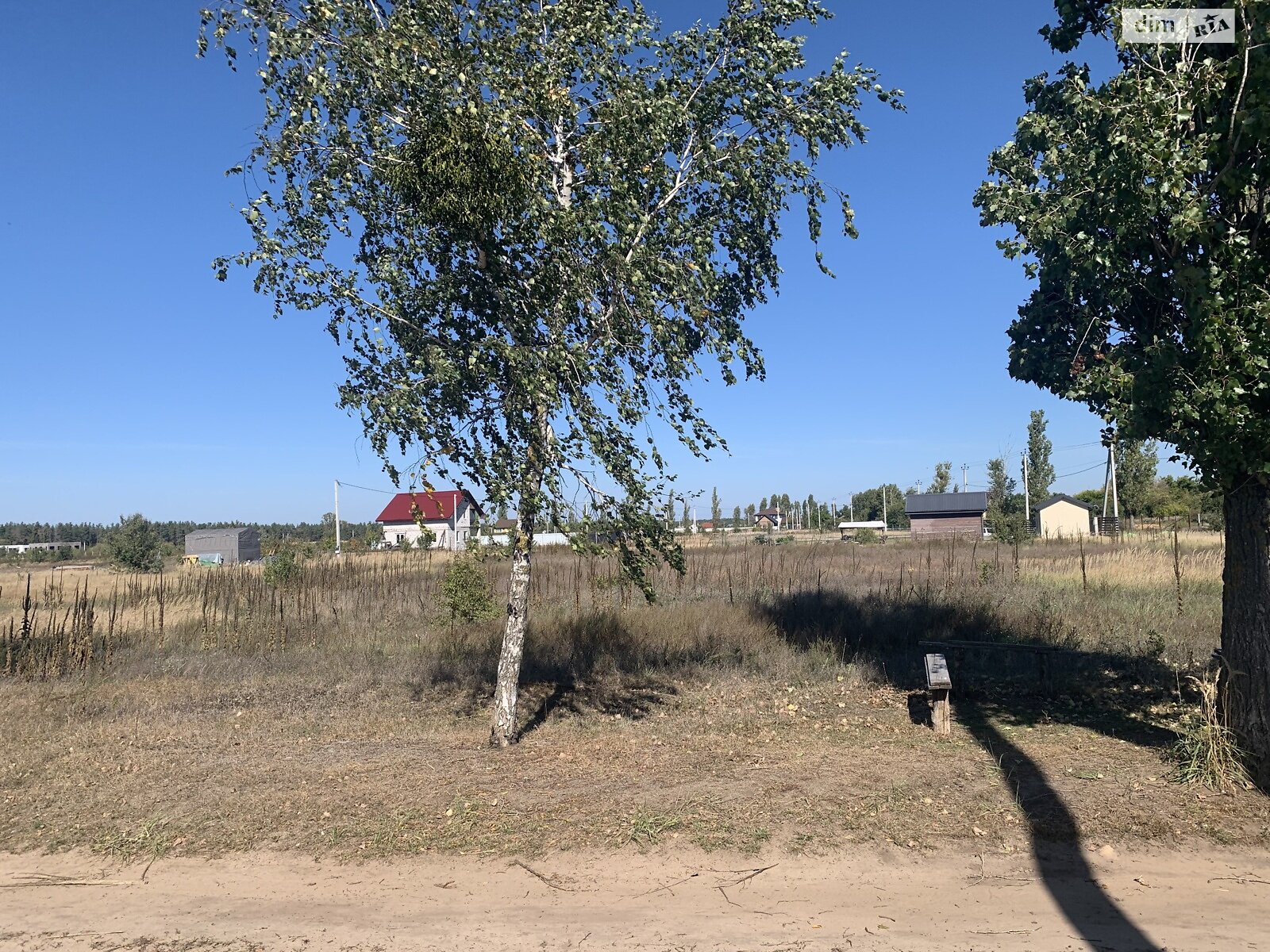 Земельный участок под жилую застройку в Лебедевке, площадь 22 сотки фото 1 Земельный участок под жилую застройку в Лебедевке, площадь 22 сотки фото 1