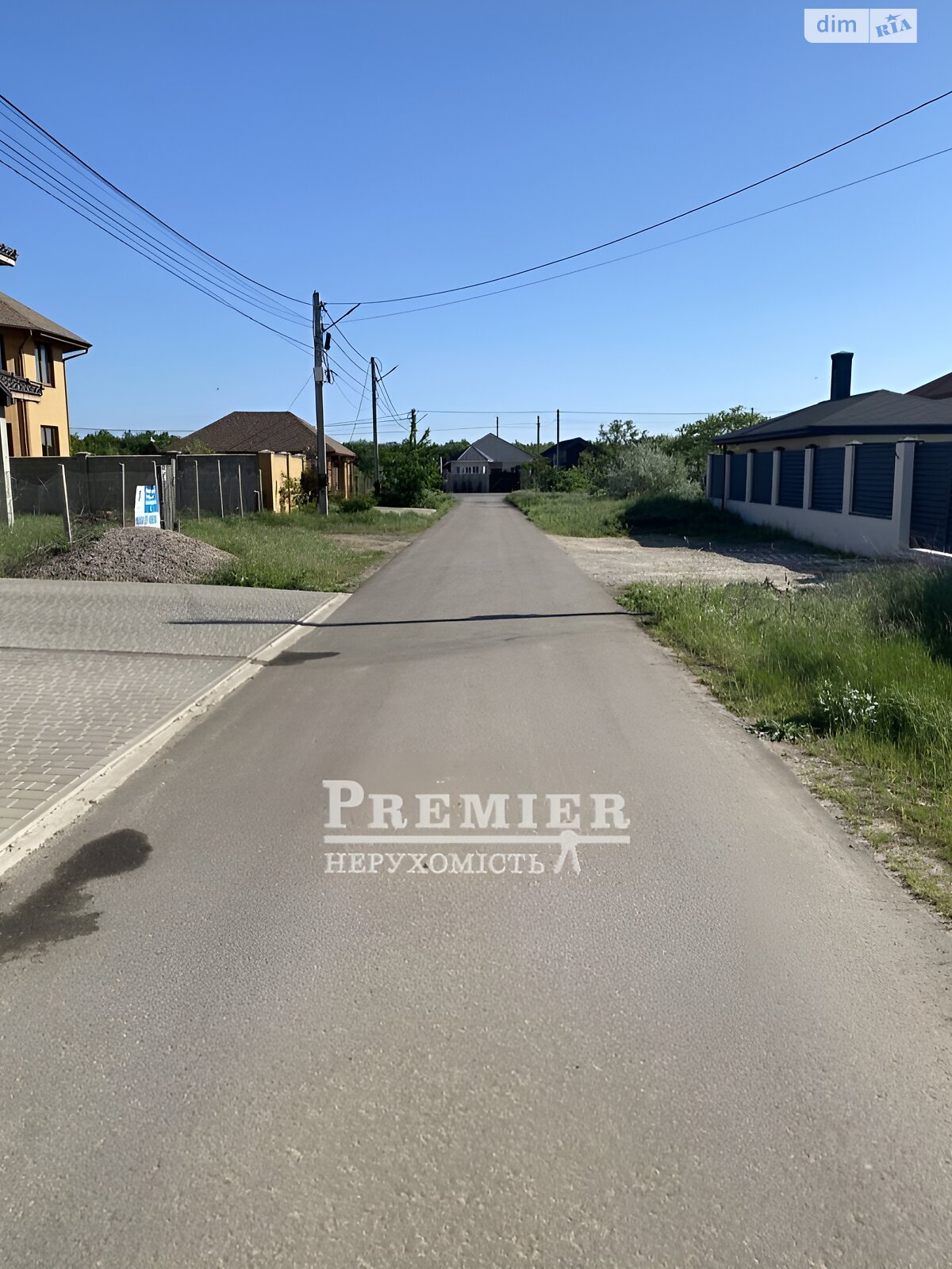 Земельна ділянка під житлову забудову в Ліски, площа 7.2 сотки фото 1 Земельна ділянка під житлову забудову в Ліски, площа 7.2 сотки фото 1
