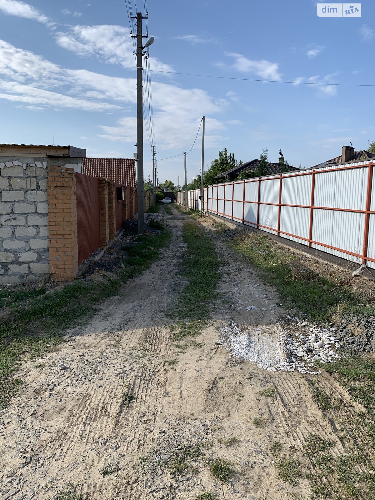 Земельна ділянка під житлову забудову в Лісових Гринівцях, площа 23 сотки фото 1 Земельна ділянка під житлову забудову в Лісових Гринівцях, площа 23 сотки фото 1