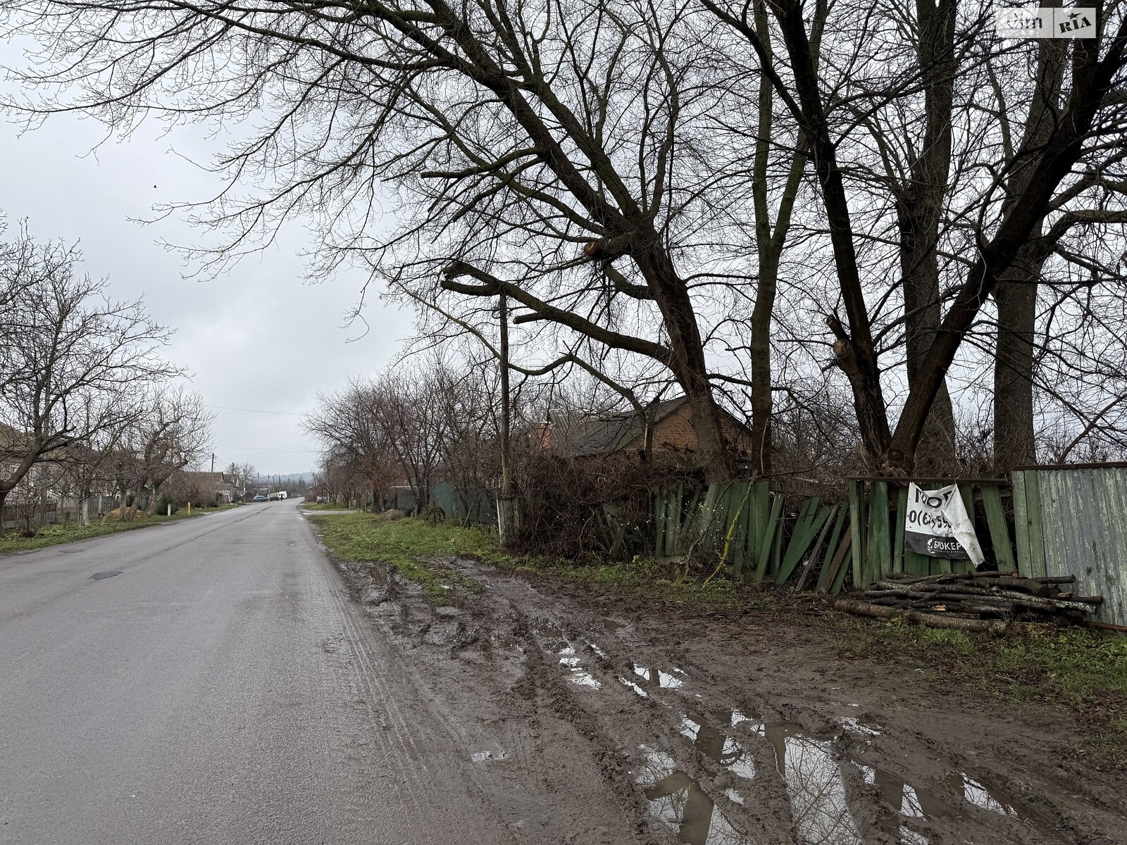 Земельный участок под жилую застройку в Литине, площадь 9.7 сотки фото 1