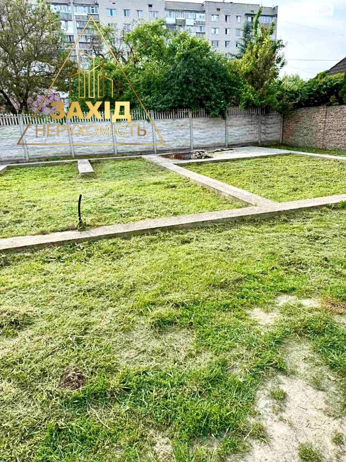 Земля під житлову забудову в Луцьку, район Центр, площа 4.8 сотки фото 1 Земля під житлову забудову в Луцьку, район Центр, площа 4.8 сотки фото 1