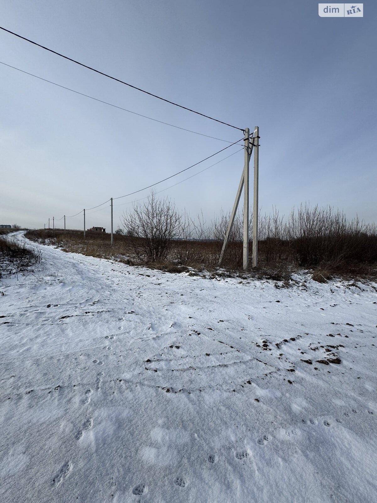 Земельна ділянка під житлову забудову в Лисиничах, площа 6.85 сотки фото 1 Земельна ділянка під житлову забудову в Лисиничах, площа 6.85 сотки фото 1