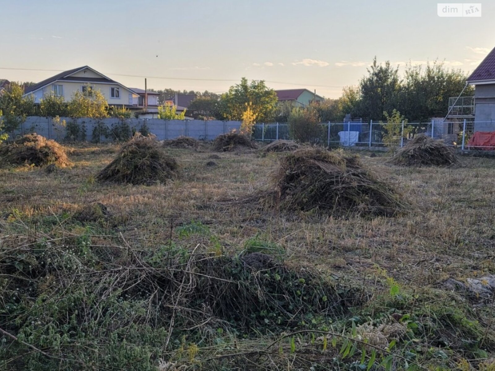 Земельна ділянка під житлову забудову в Мархалівці, площа 15 соток фото 1