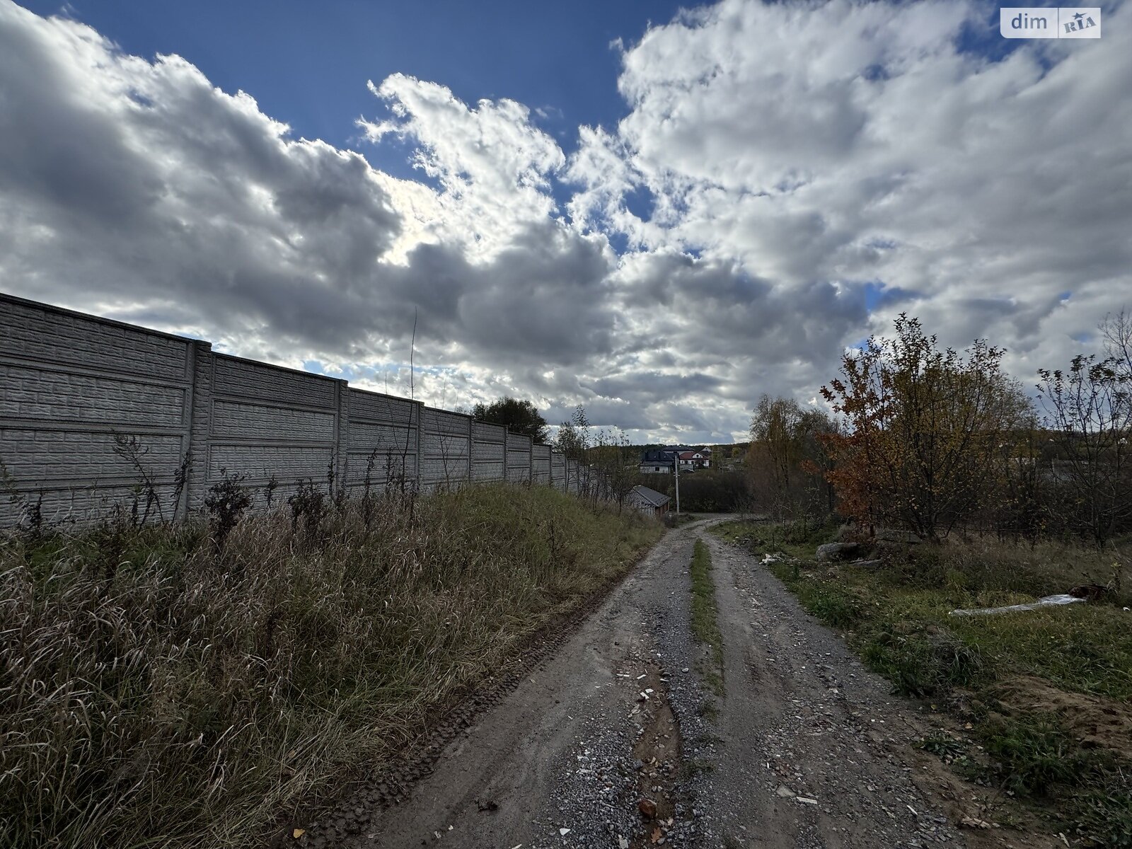 Земельный участок под жилую застройку в Майдане-Чапельском, площадь 10 соток фото 1 Земельный участок под жилую застройку в Майдане-Чапельском, площадь 10 соток фото 1