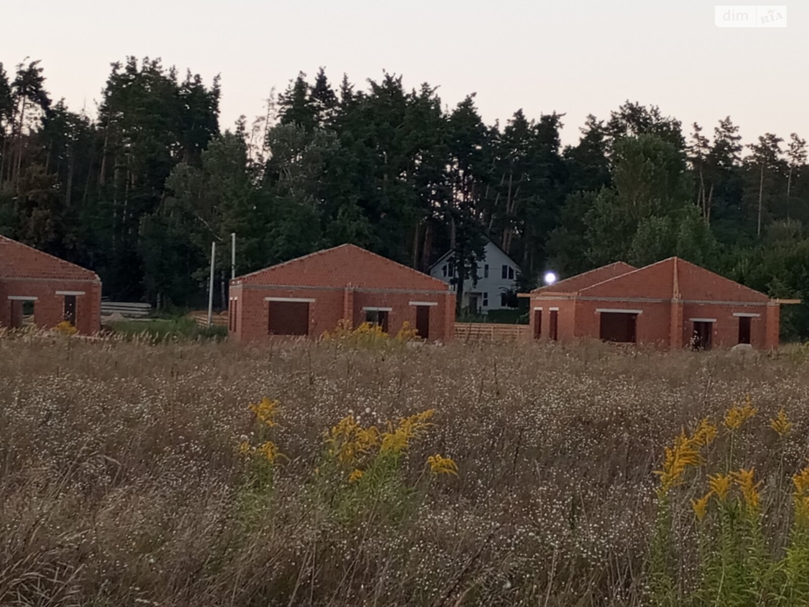 Земельный участок под жилую застройку в Михайловке-Рубежовке, площадь 15 соток фото 1