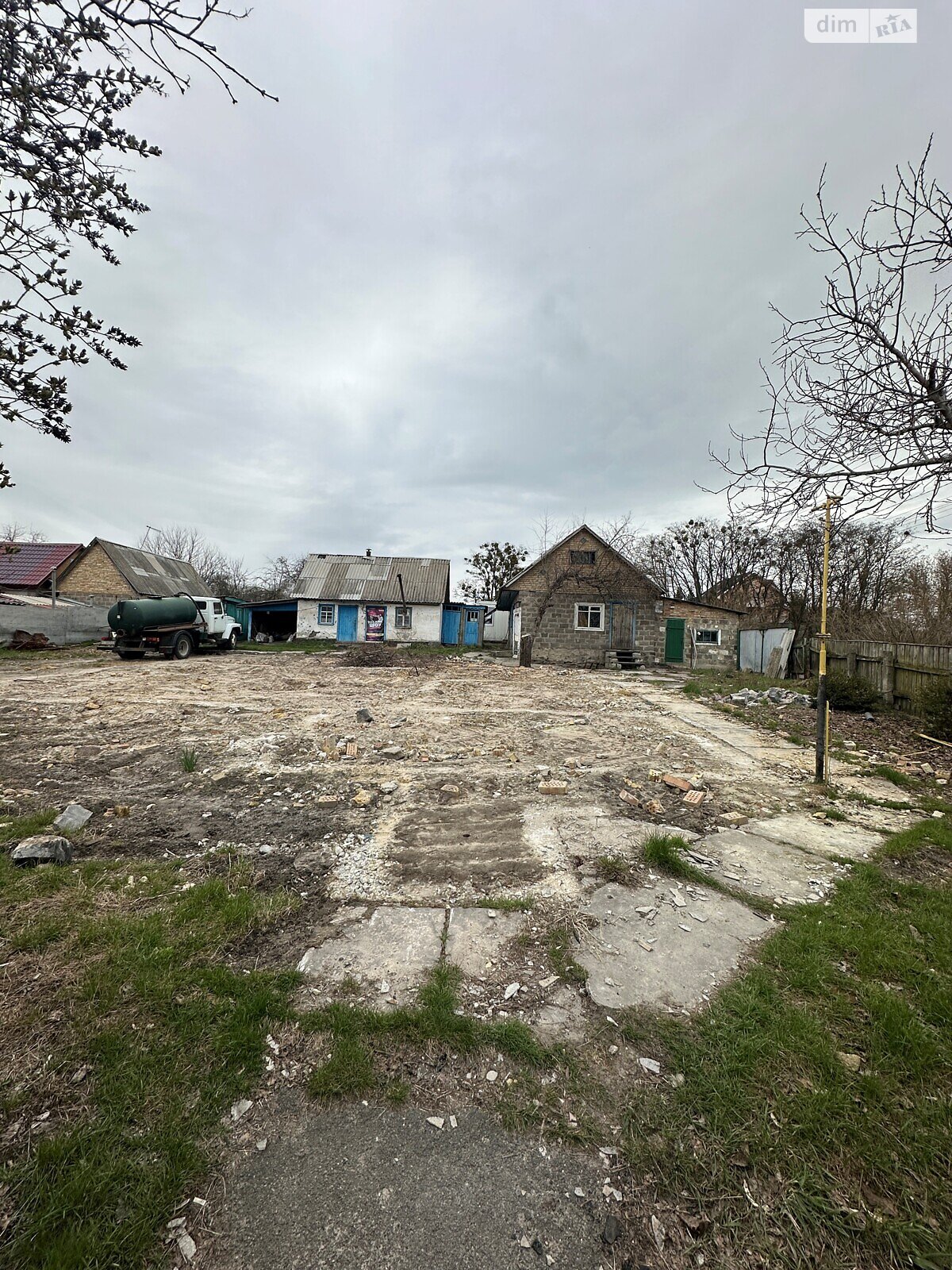 Земельна ділянка під житлову забудову в Михайлівці-Рубежівці, площа 20 соток фото 1 Земельна ділянка під житлову забудову в Михайлівці-Рубежівці, площа 20 соток фото 1