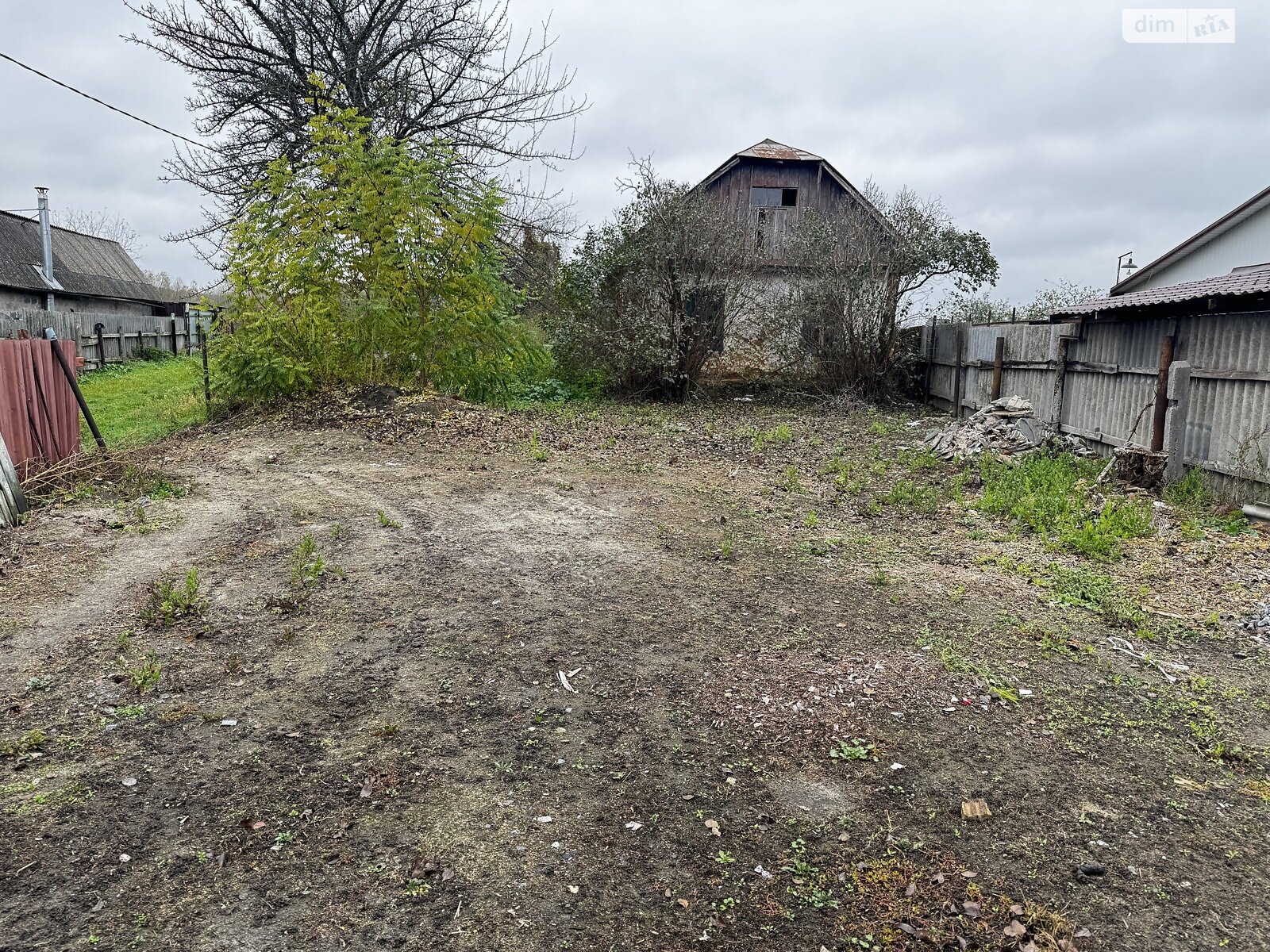 Земельный участок под жилую застройку в Михайловке-Рубежовке, площадь 25 соток фото 1 Земельный участок под жилую застройку в Михайловке-Рубежовке, площадь 25 соток фото 1