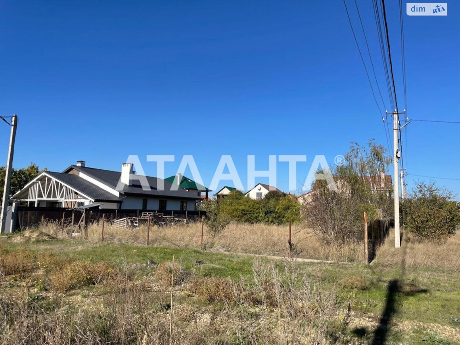 Земельный участок под жилую застройку в Молодежном, площадь 5.5 сотки фото 1 Земельный участок под жилую застройку в Молодежном, площадь 5.5 сотки фото 1