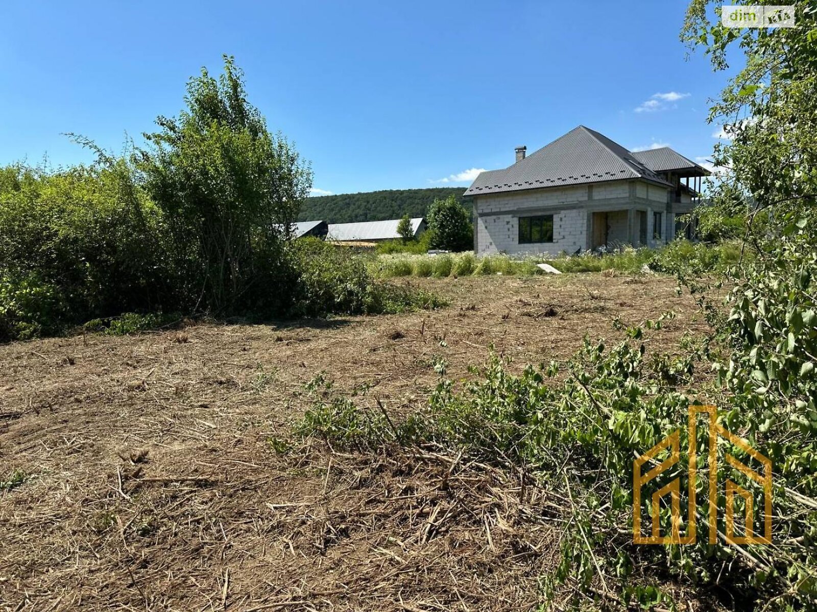 Земельный участок под жилую застройку в Невицком, площадь 8 соток фото 1 Земельный участок под жилую застройку в Невицком, площадь 8 соток фото 1