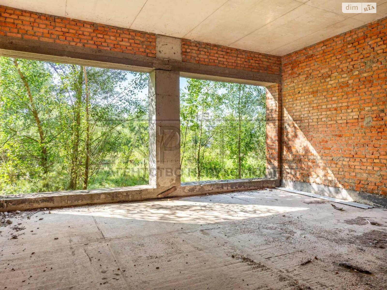 Земельна ділянка під житлову забудову в Новосілках, площа 186 соток фото 1 Земельна ділянка під житлову забудову в Новосілках, площа 186 соток фото 1