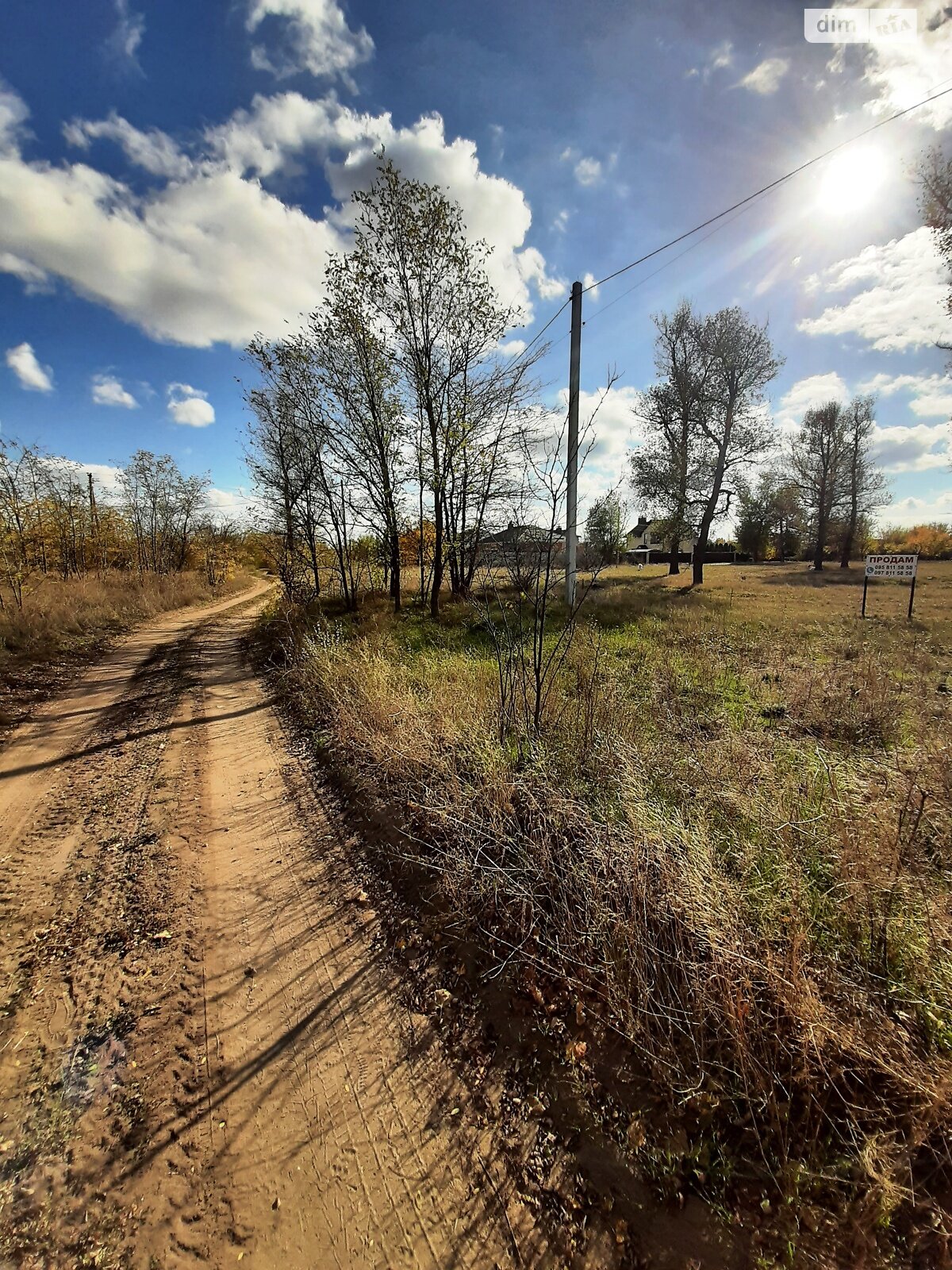 Земельный участок под жилую застройку в Обуховке, площадь 12 соток фото 1 Земельный участок под жилую застройку в Обуховке, площадь 12 соток фото 1