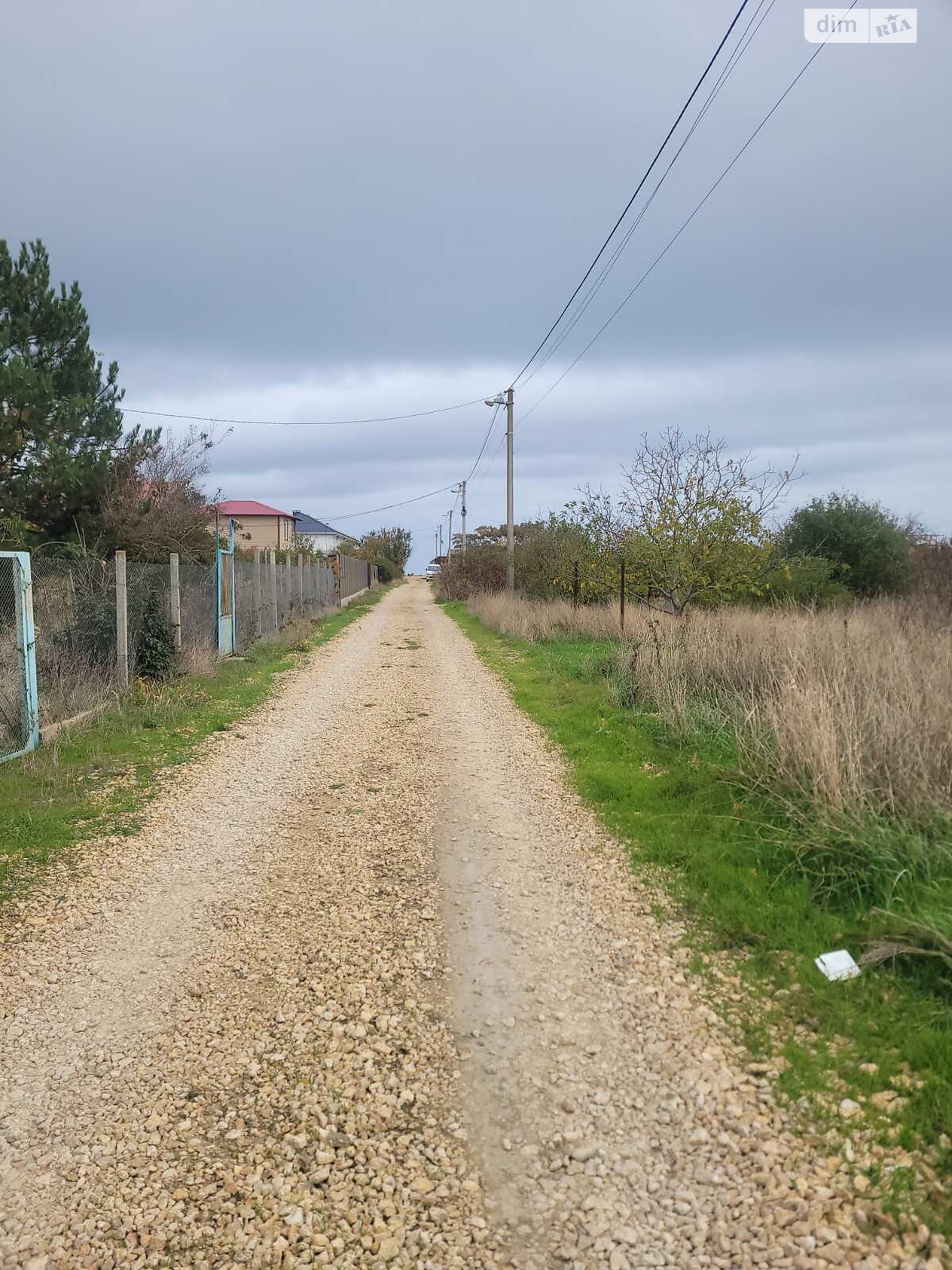 Земельна ділянка під житлову забудову в Молодіжному, площа 6 соток фото 1 Земельна ділянка під житлову забудову в Молодіжному, площа 6 соток фото 1