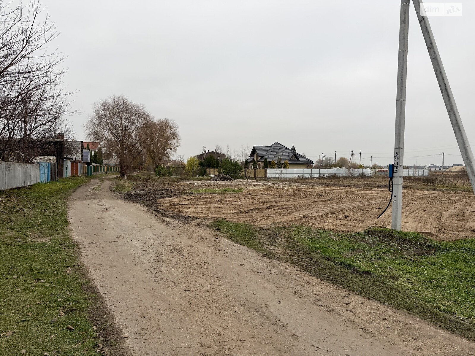 Земельна ділянка під житлову забудову в Осещині, площа 8 соток фото 1 Земельна ділянка під житлову забудову в Осещині, площа 8 соток фото 1