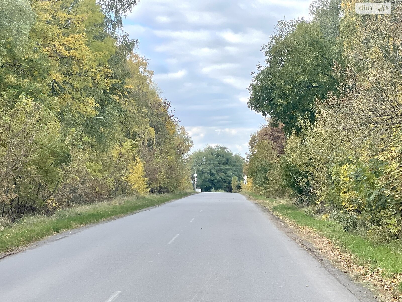 Земельный участок под жилую застройку в Парпуровцах, площадь 36 соток фото 1 Земельный участок под жилую застройку в Парпуровцах, площадь 36 соток фото 1