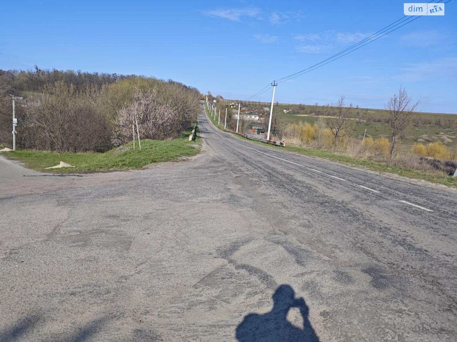 Земельна ділянка під житлову забудову в Перше Травня, площа 24 сотки фото 1 Земельна ділянка під житлову забудову в Перше Травня, площа 24 сотки фото 1