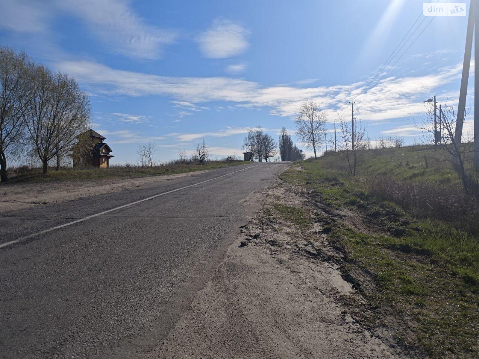 Земельна ділянка під житлову забудову в Перше Травня, площа 24 сотки фото 1 Земельна ділянка під житлову забудову в Перше Травня, площа 24 сотки фото 1
