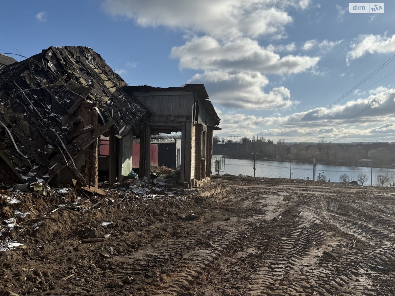 Земельна ділянка під житлову забудову в Петропавлівській Борщагівці, площа 29 соток фото 1 Земельна ділянка під житлову забудову в Петропавлівській Борщагівці, площа 29 соток фото 1