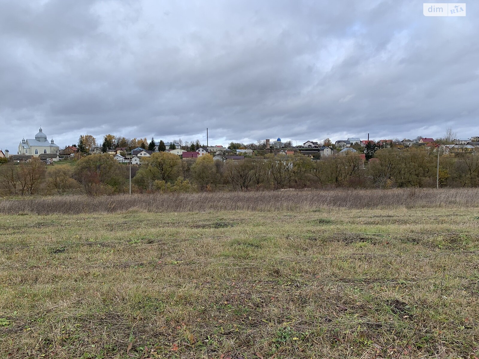 Земельный участок под жилую застройку в Почапинцы, площадь 28 соток фото 1 Земельный участок под жилую застройку в Почапинцы, площадь 28 соток фото 1