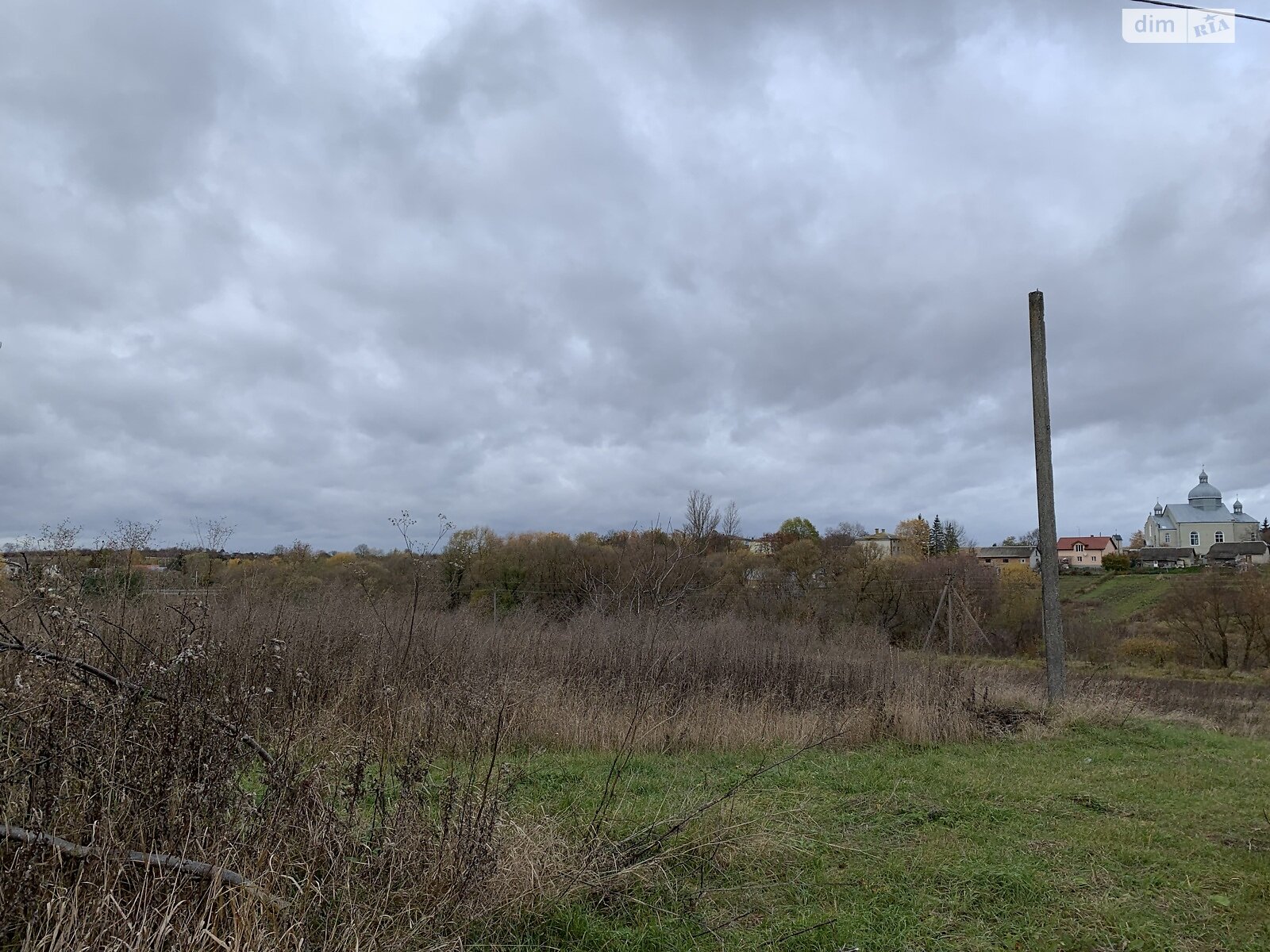 Земельный участок под жилую застройку в Почапинцы, площадь 28 соток фото 1 Земельный участок под жилую застройку в Почапинцы, площадь 28 соток фото 1