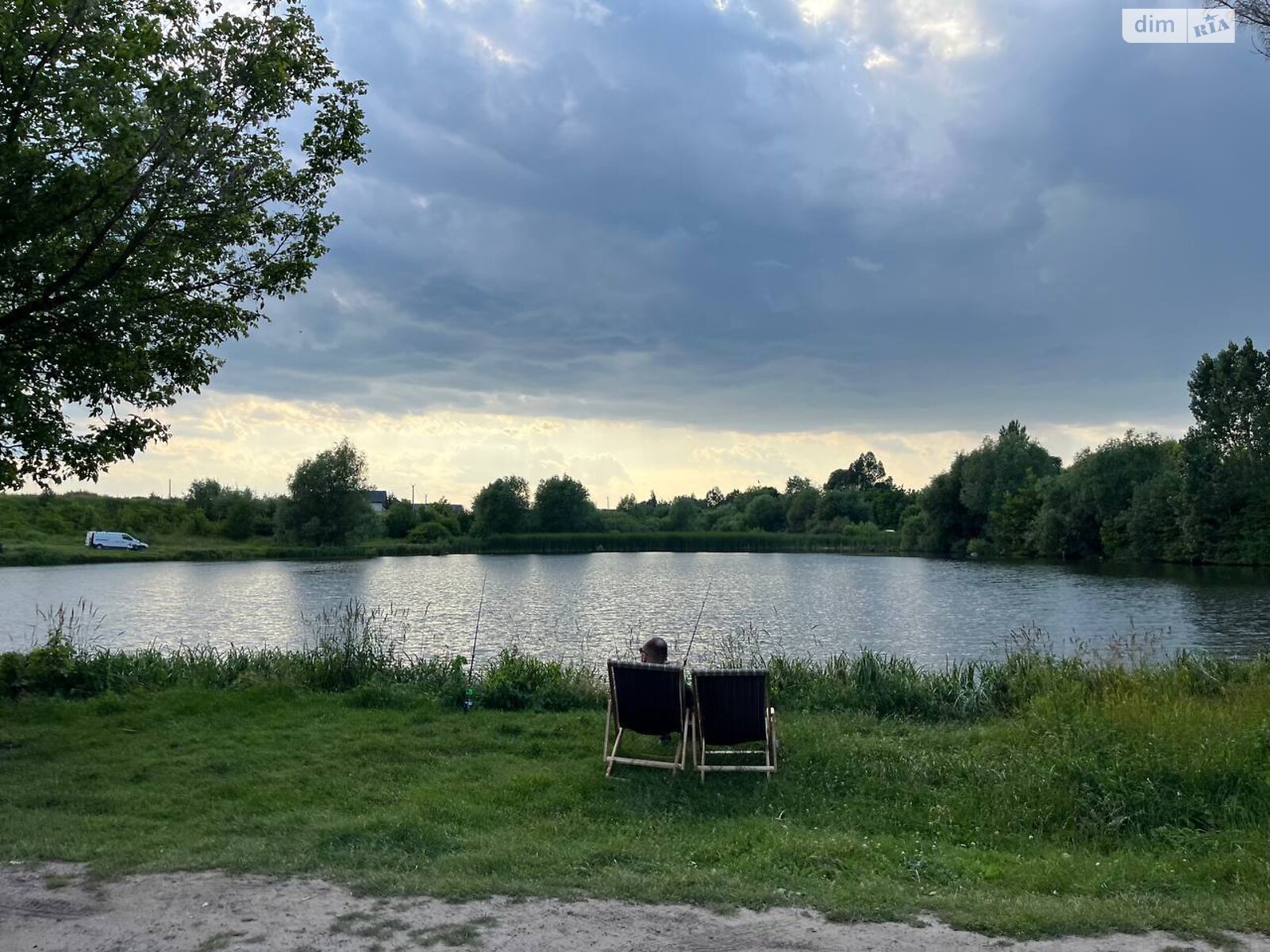 Земельный участок под жилую застройку в Подберезцах, площадь 20 соток фото 1