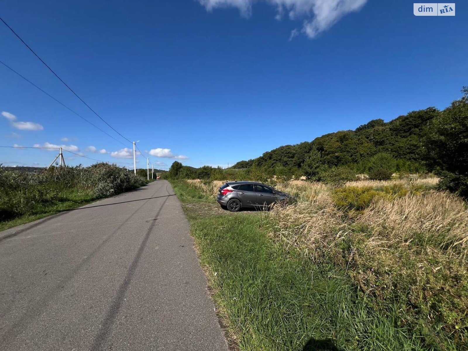 Земельный участок под жилую застройку в Подберезцах, площадь 72 сотки фото 1 Земельный участок под жилую застройку в Подберезцах, площадь 72 сотки фото 1