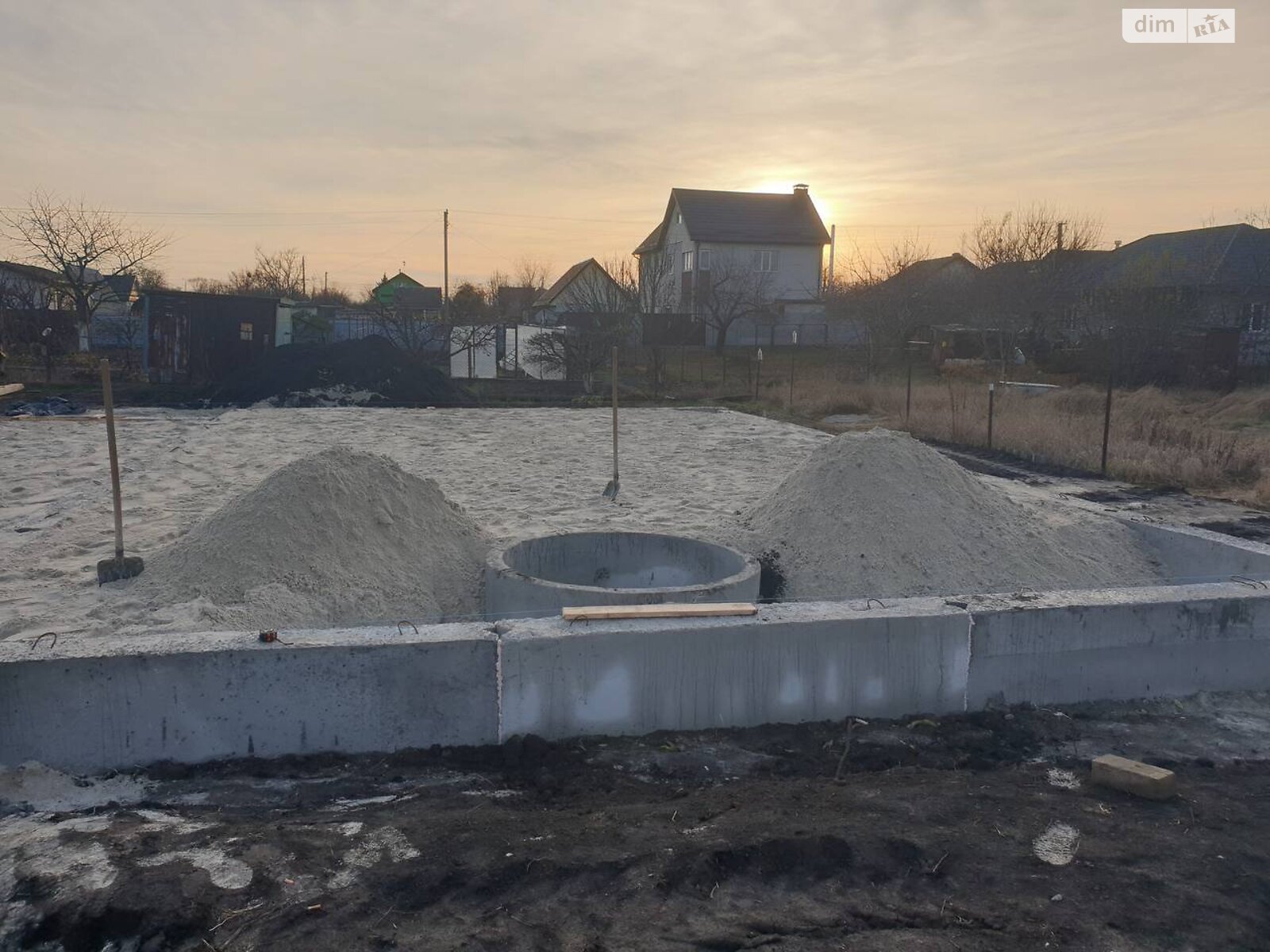 Земельна ділянка під житлову забудову в Підгородньому, площа 6 соток фото 1