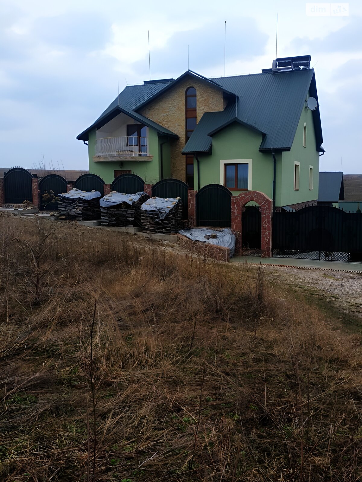 Земельный участок под жилую застройку в Подгородном, площадь 10 соток фото 1 Земельный участок под жилую застройку в Подгородном, площадь 10 соток фото 1