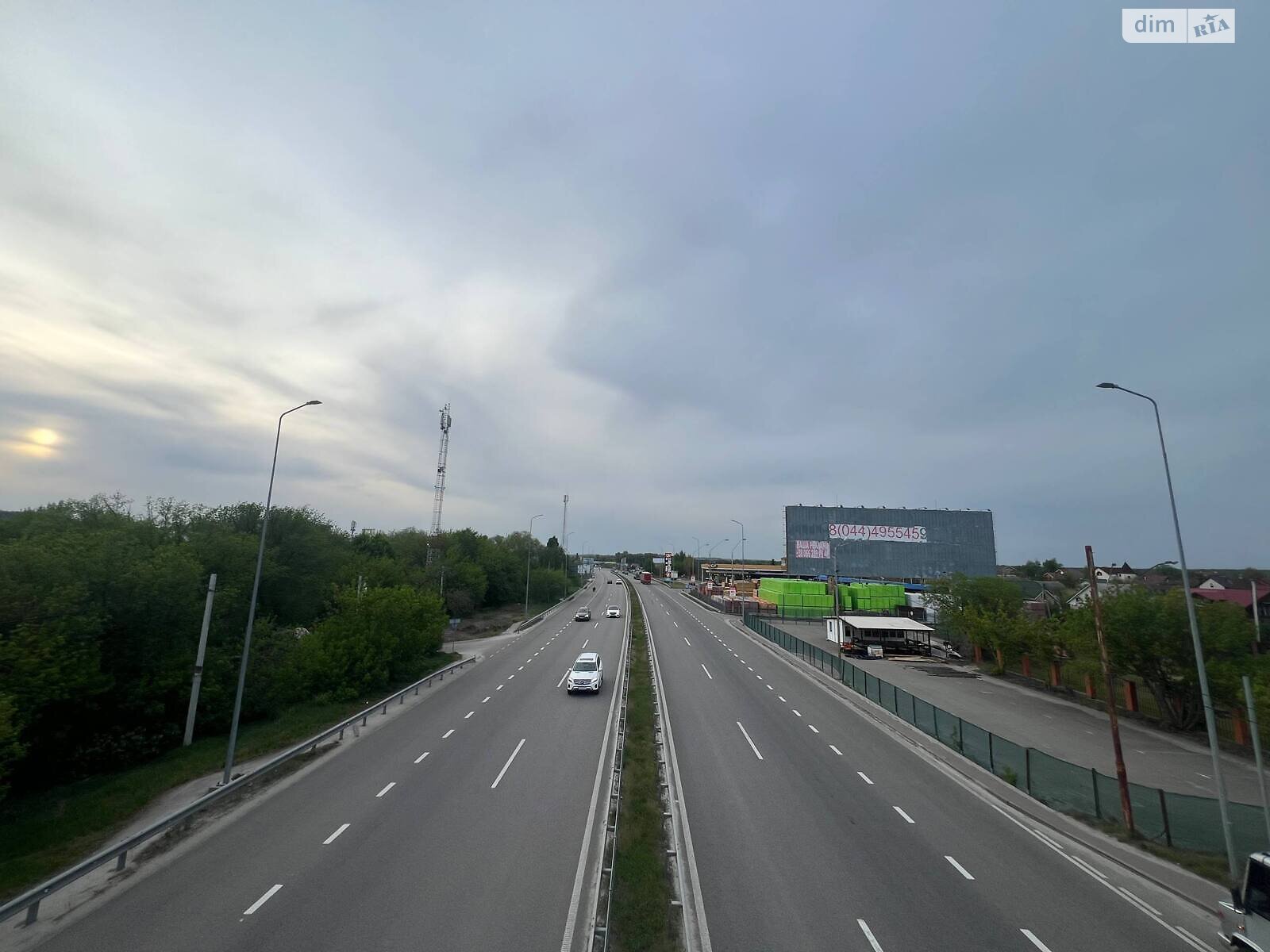 Земельный участок под жилую застройку в Подгорцах, площадь 19 соток фото 1 Земельный участок под жилую застройку в Подгорцах, площадь 19 соток фото 1