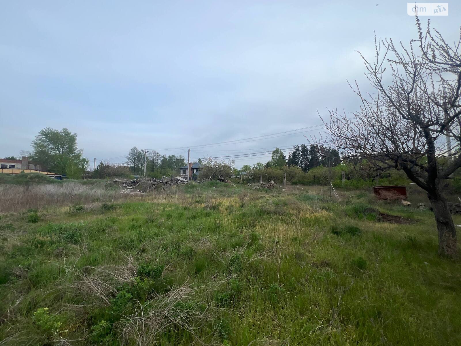 Земельный участок под жилую застройку в Подгорцах, площадь 19 соток фото 1 Земельный участок под жилую застройку в Подгорцах, площадь 19 соток фото 1