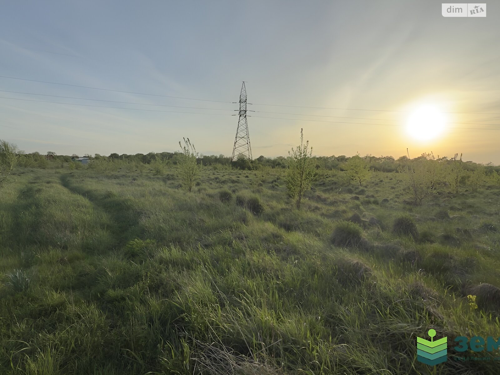 Земельна ділянка під житлову забудову в Підлужжі, площа 7.97 сотки фото 1 Земельна ділянка під житлову забудову в Підлужжі, площа 7.97 сотки фото 1