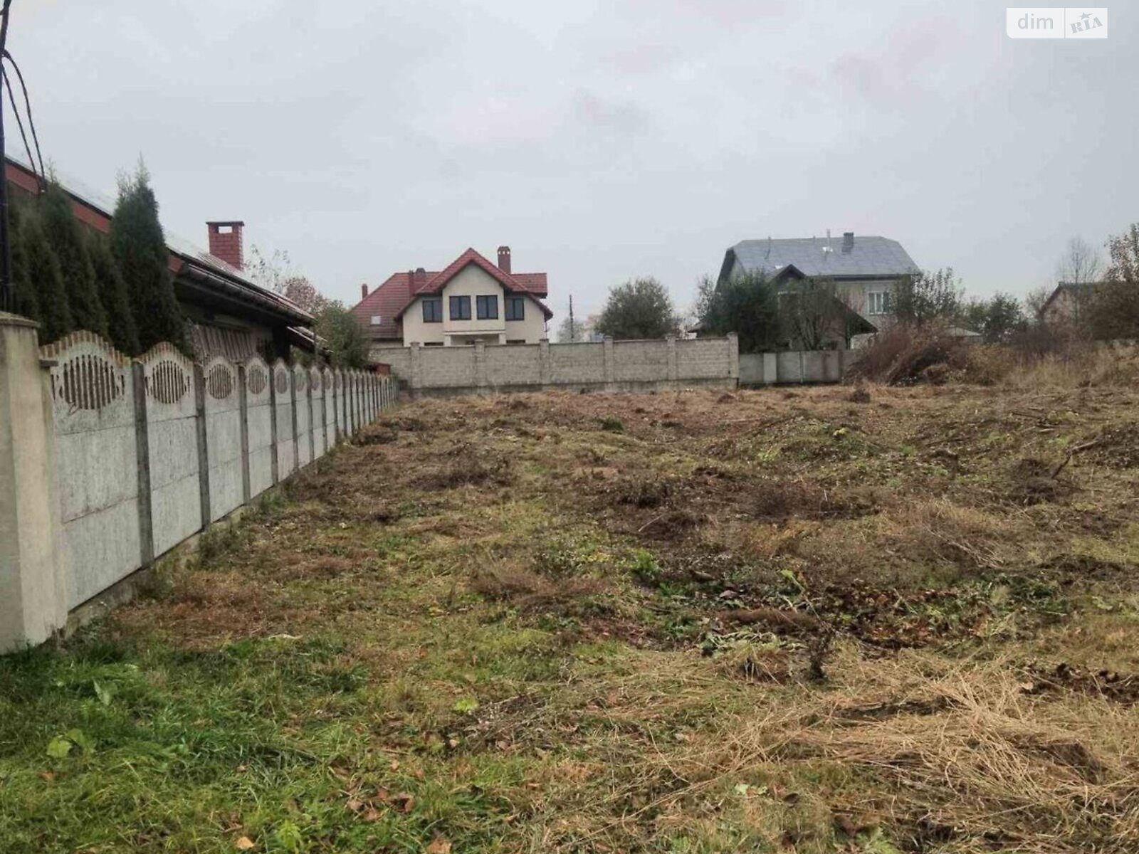 Земельный участок под жилую застройку в Подпечерах, площадь 12 соток фото 1 Земельный участок под жилую застройку в Подпечерах, площадь 12 соток фото 1