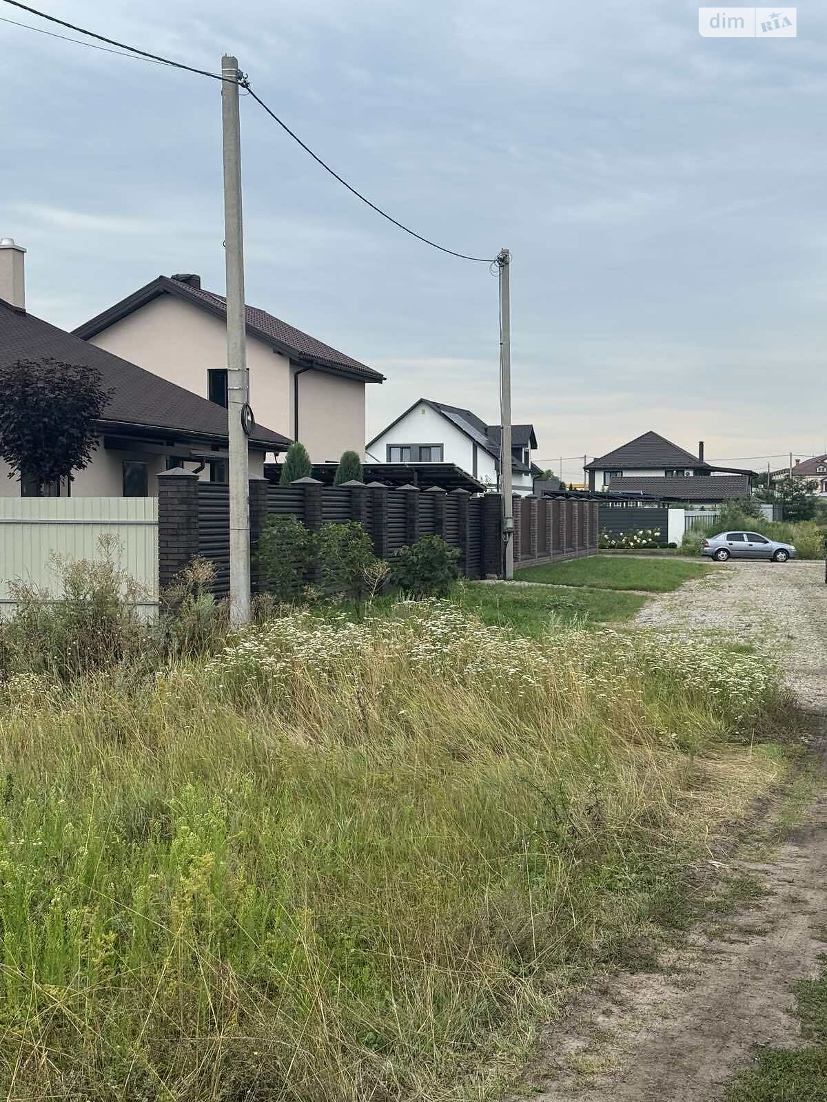 Земельный участок под жилую застройку в Погребах, площадь 12 соток фото 1 Земельный участок под жилую застройку в Погребах, площадь 12 соток фото 1