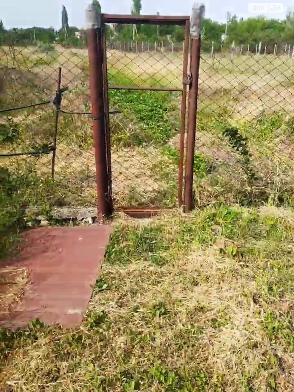 Земельна ділянка під житлову забудову в Полігоні, площа 27 соток фото 1 Земельна ділянка під житлову забудову в Полігоні, площа 27 соток фото 1