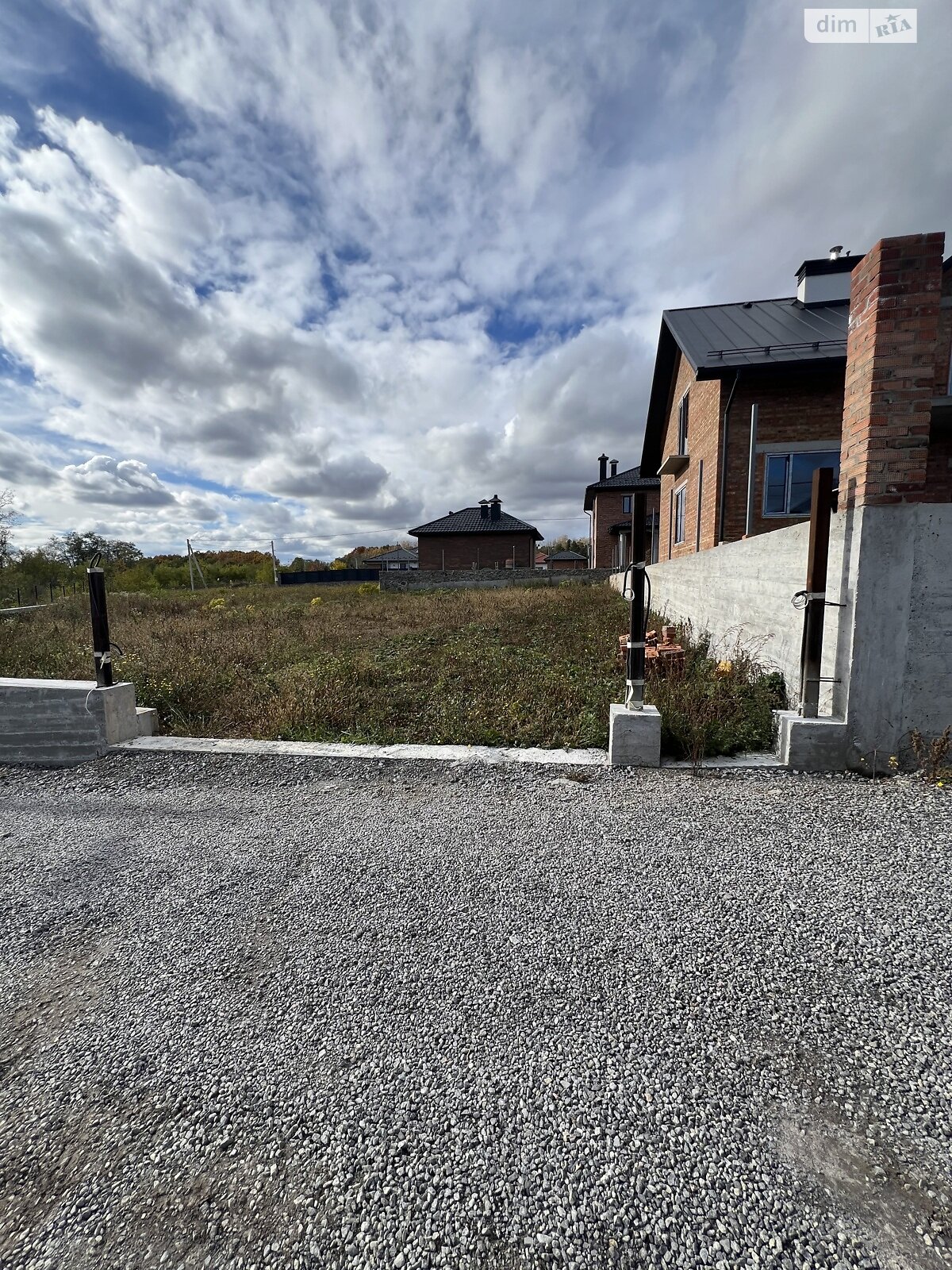 Земельна ділянка під житлову забудову в Прибузькому, площа 10 соток фото 1 Земельна ділянка під житлову забудову в Прибузькому, площа 10 соток фото 1