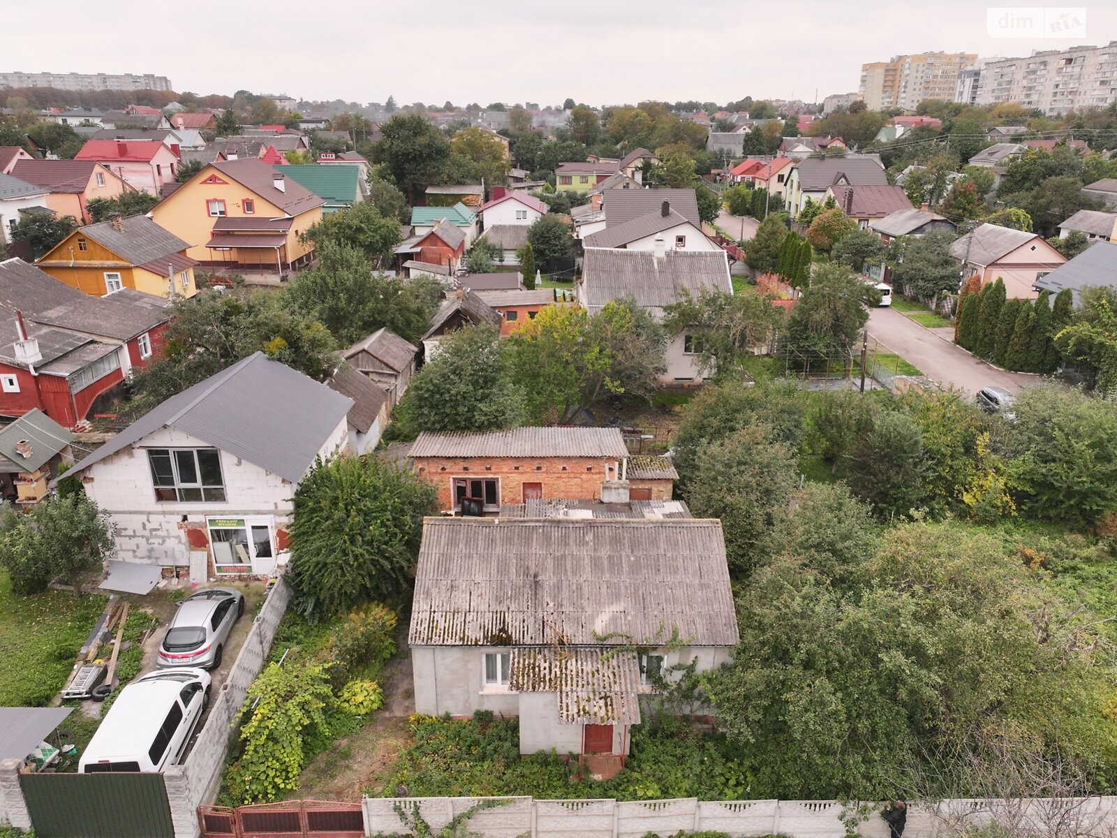 Земля під житлову забудову в Рівному, район Мелроуз, площа 6 соток фото 1 Земля під житлову забудову в Рівному, район Мелроуз, площа 6 соток фото 1