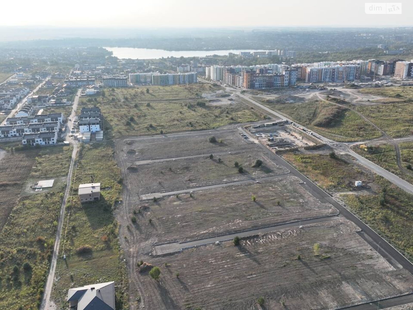 Земля под жилую застройку в Ровно, район Счастливое, площадь 8.38 сотки фото 1 Земля под жилую застройку в Ровно, район Счастливое, площадь 8.38 сотки фото 1