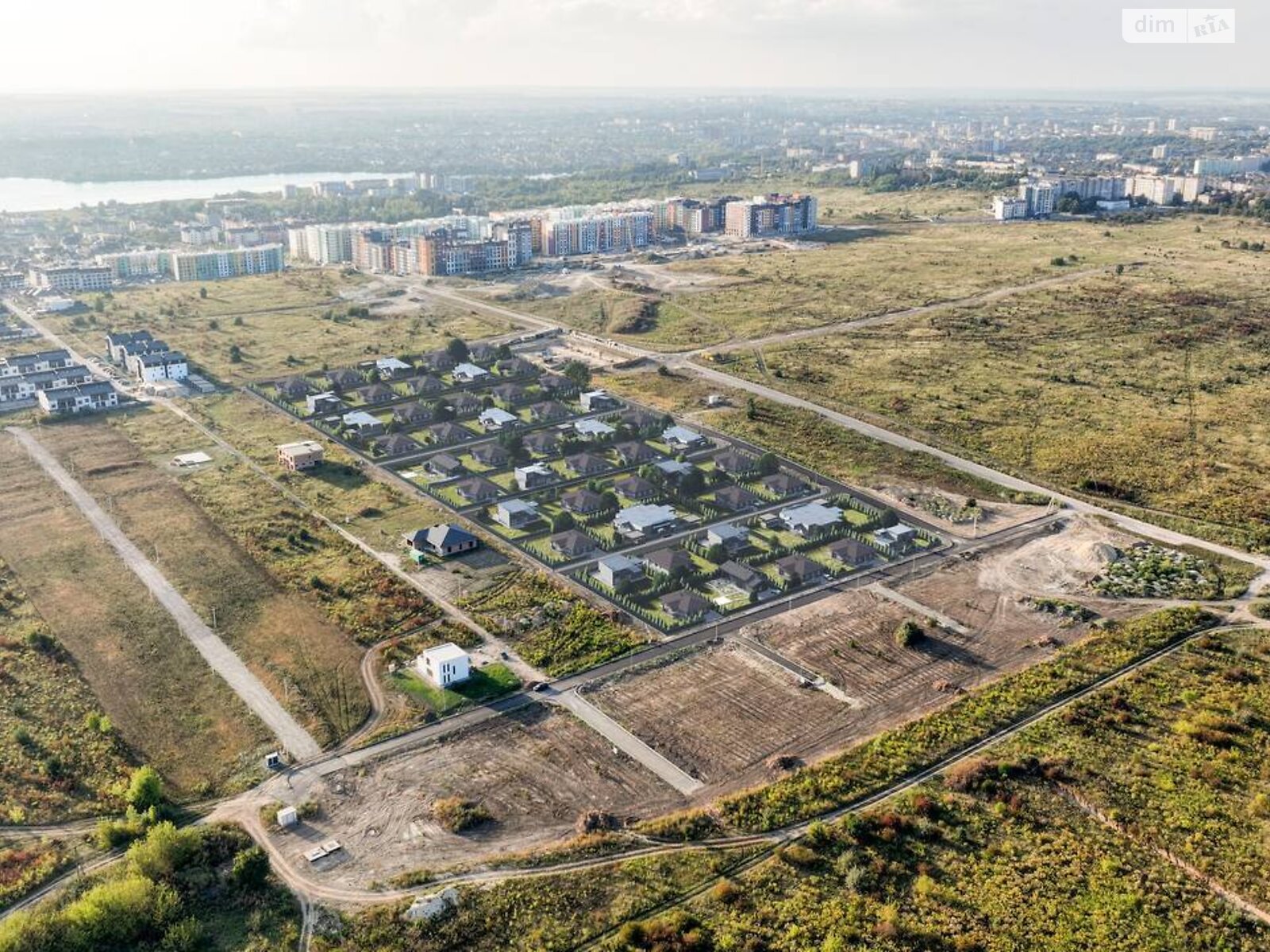 Земля под жилую застройку в Ровно, район Счастливое, площадь 8.38 сотки фото 1 Земля под жилую застройку в Ровно, район Счастливое, площадь 8.38 сотки фото 1