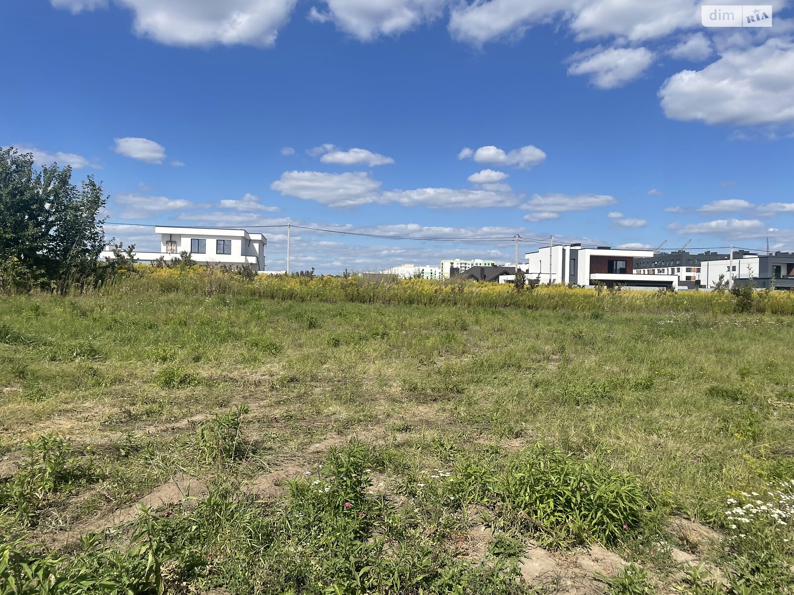 Земля под жилую застройку в Ровно, район Счастливое, площадь 9 соток фото 1 Земля под жилую застройку в Ровно, район Счастливое, площадь 9 соток фото 1