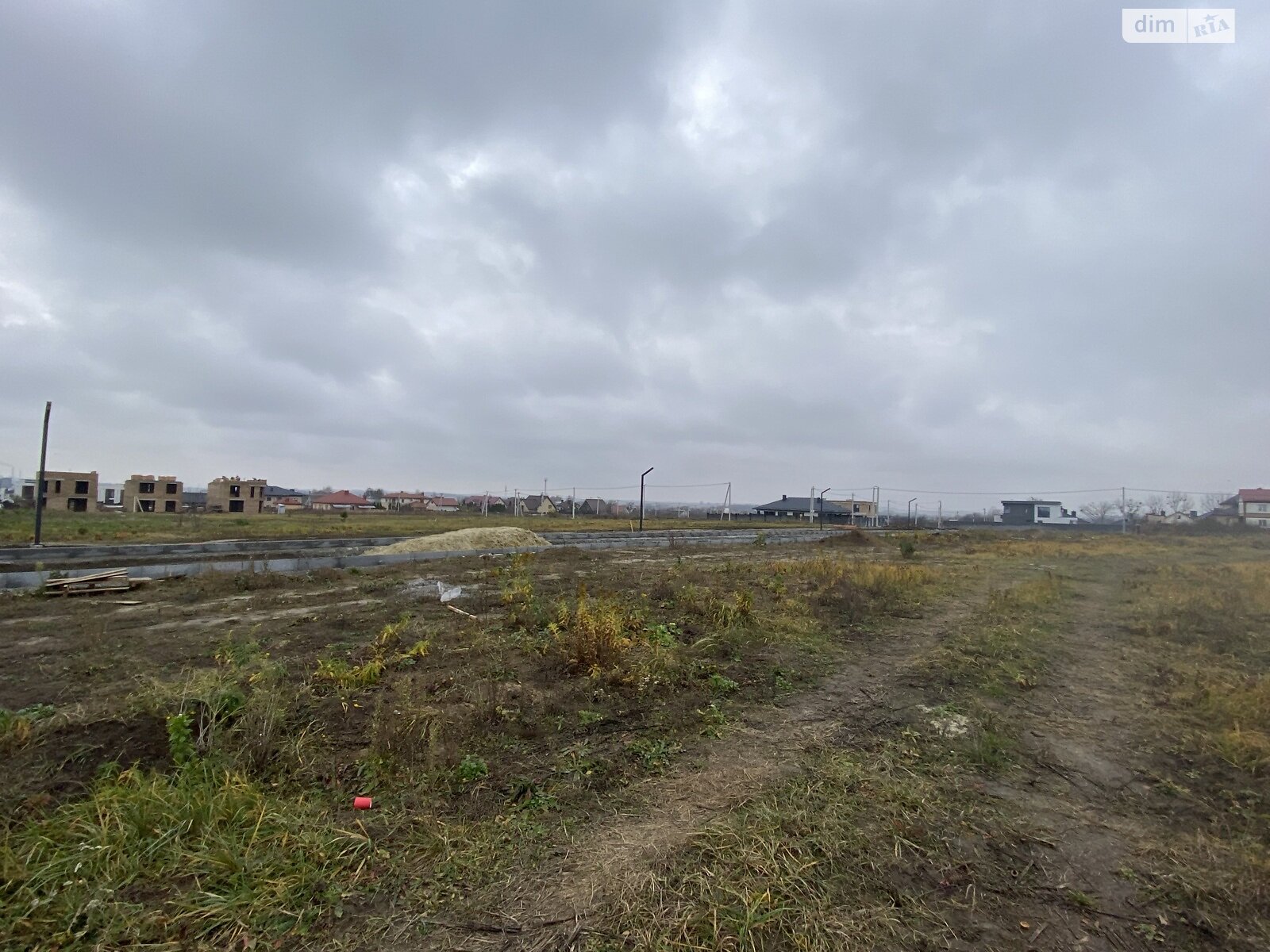 Земля под жилую застройку в Ровно, район Счастливое, площадь 9 соток фото 1