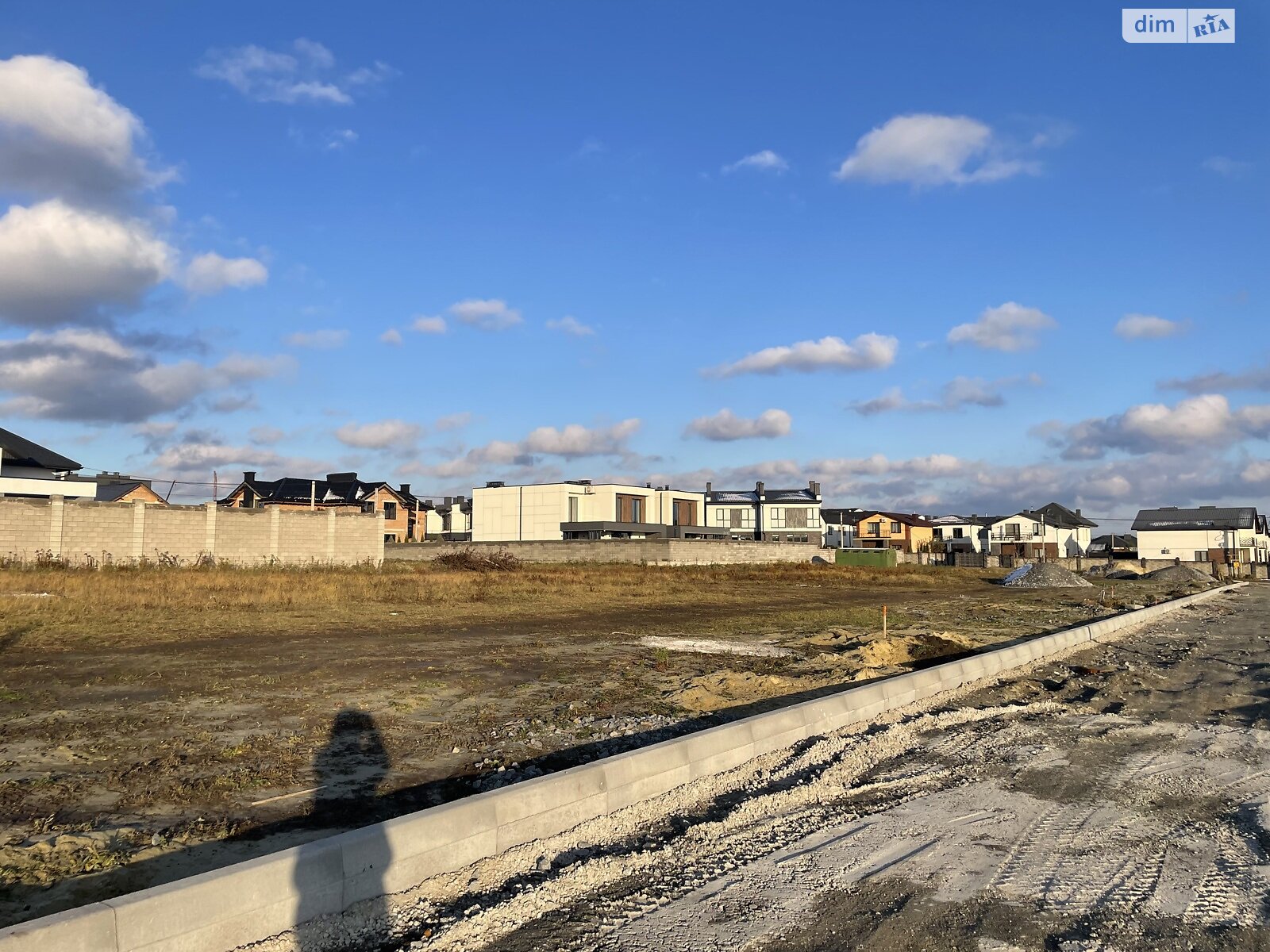 Земля під житлову забудову в Рівному, район Щасливе, площа 9 соток фото 1