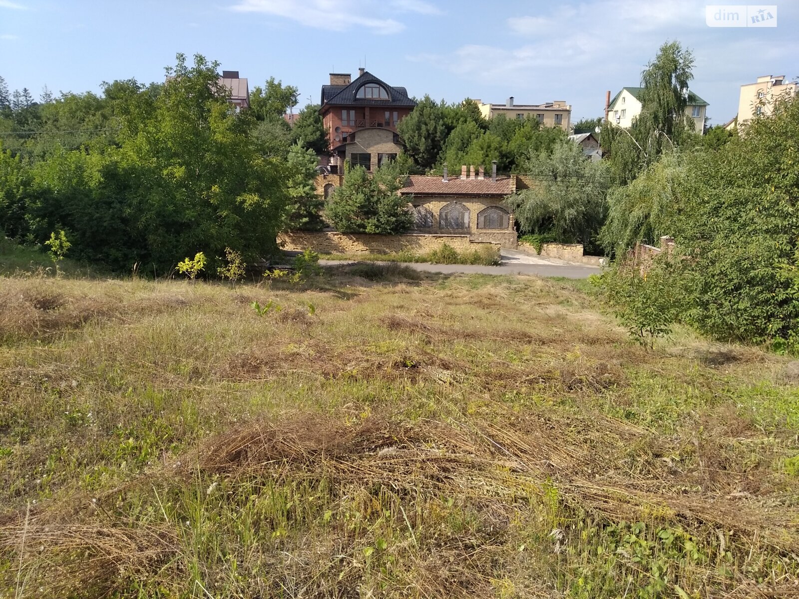 Земля під житлову забудову в Рівному, район Тинне, площа 17 соток фото 1