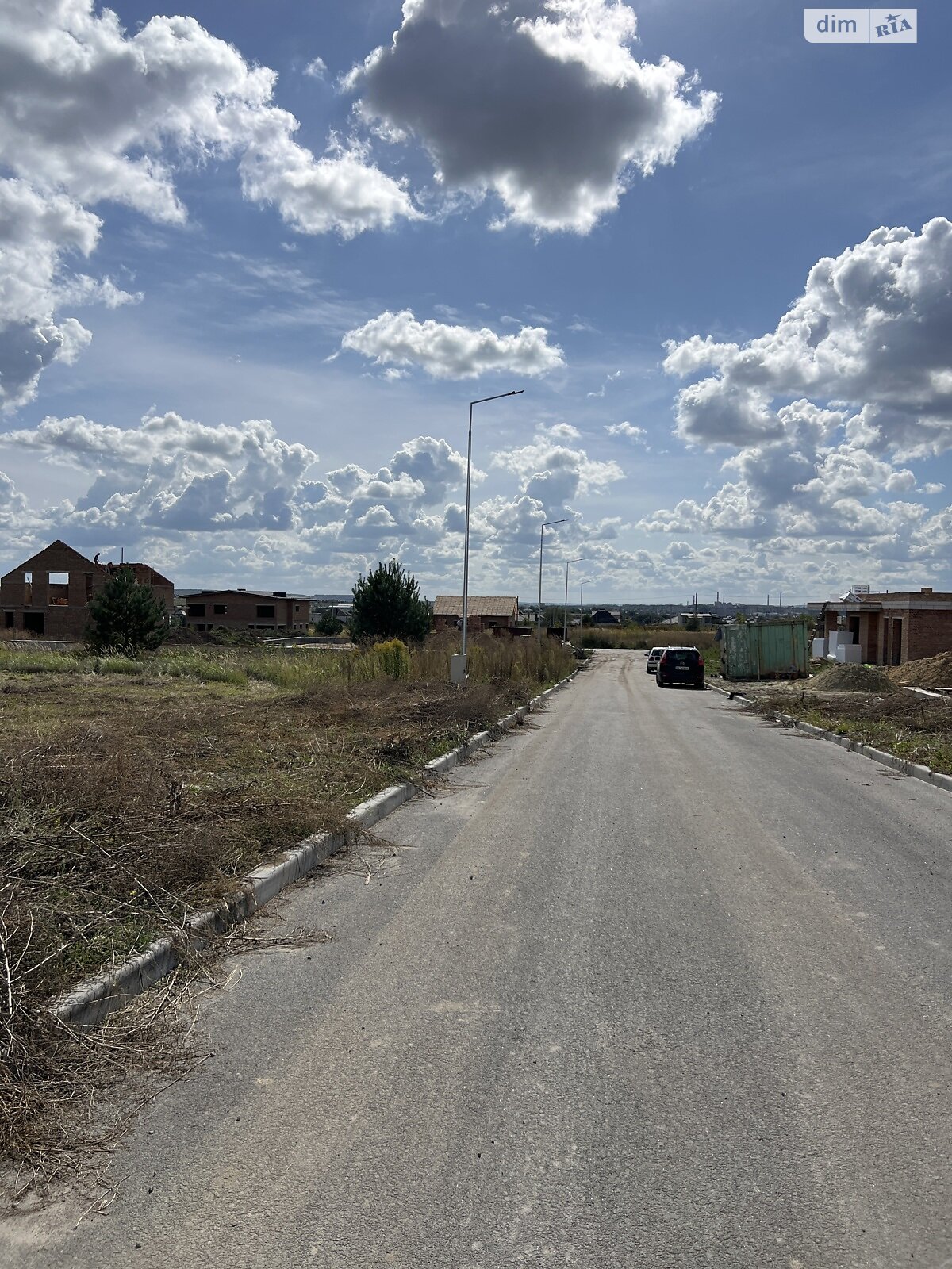 Земля под жилую застройку в Ровно, район Южный, площадь 8.4 сотки фото 1 Земля под жилую застройку в Ровно, район Южный, площадь 8.4 сотки фото 1