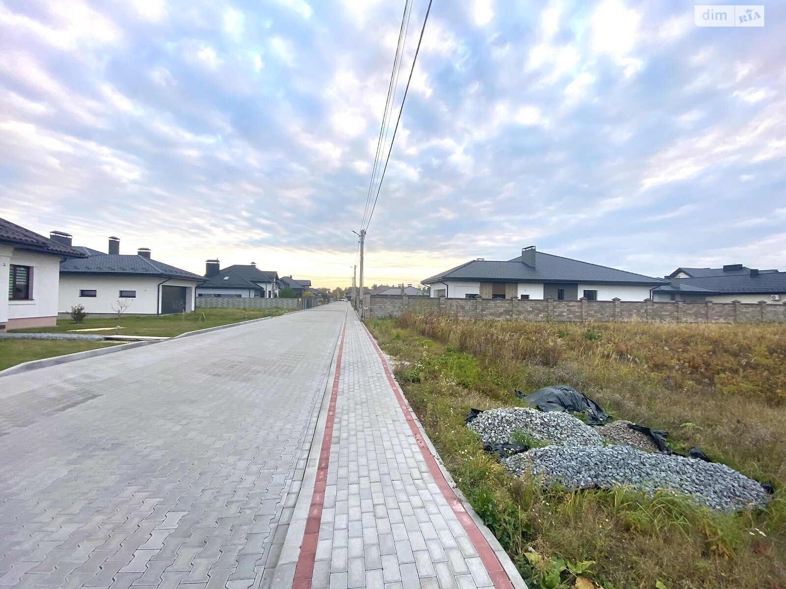 Земля під житлову забудову в Рівному, район Зоопарк, площа 11.75 сотки фото 1