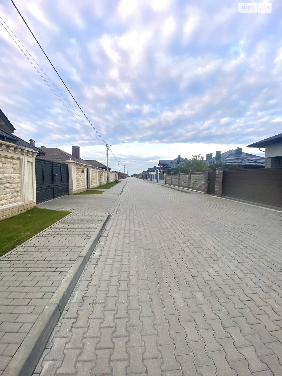 Земля под жилую застройку в Ровно, район Зоопарк, площадь 23.5 сотки фото 1