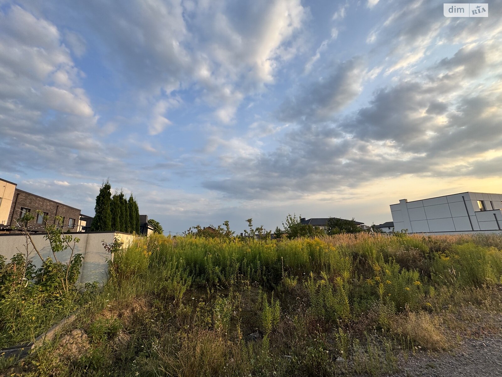 Земельный участок под жилую застройку в Ровно, площадь 0.1042 Га фото 1 Земельный участок под жилую застройку в Ровно, площадь 0.1042 Га фото 1