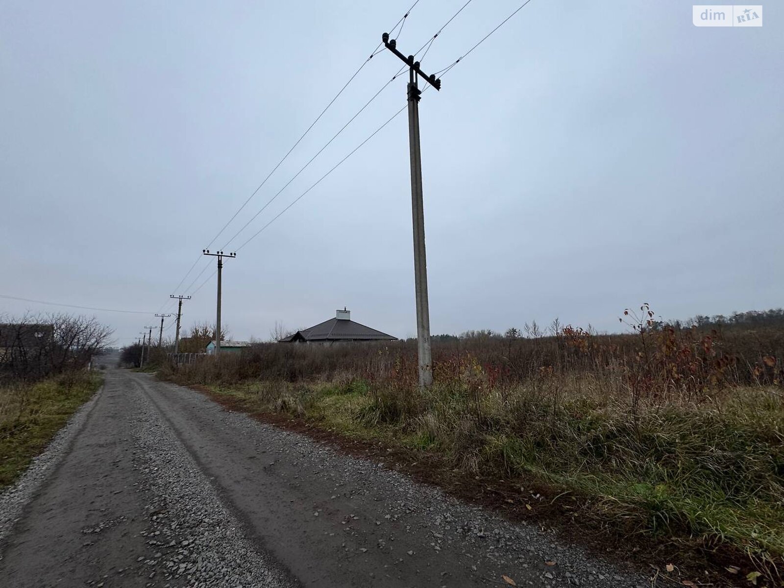 Земельный участок под жилую застройку в Ружичанке, площадь 25 соток фото 1 Земельный участок под жилую застройку в Ружичанке, площадь 25 соток фото 1