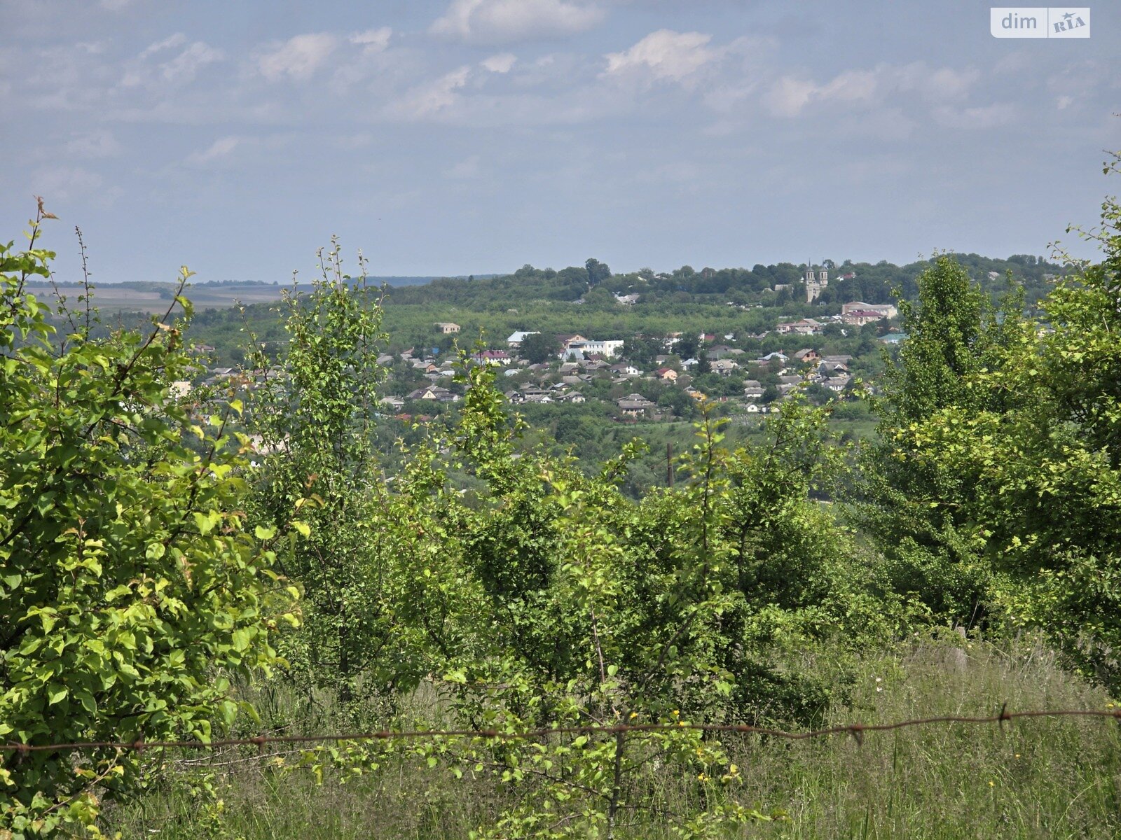 Земельна ділянка під житлову забудову в Сатанові, площа 15 соток фото 1 Земельна ділянка під житлову забудову в Сатанові, площа 15 соток фото 1