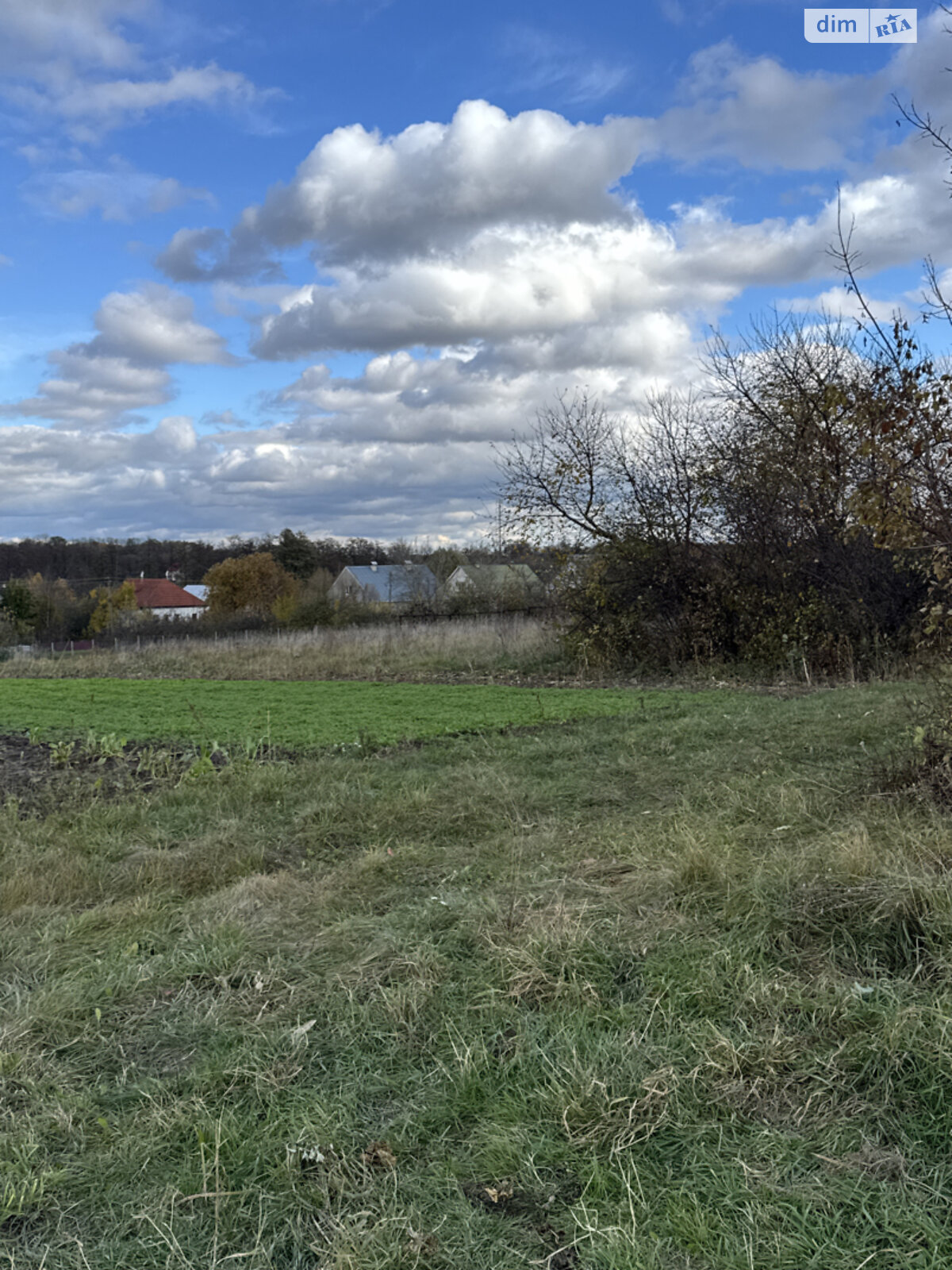 Земельный участок под жилую застройку в Щитках, площадь 15 соток фото 1 Земельный участок под жилую застройку в Щитках, площадь 15 соток фото 1